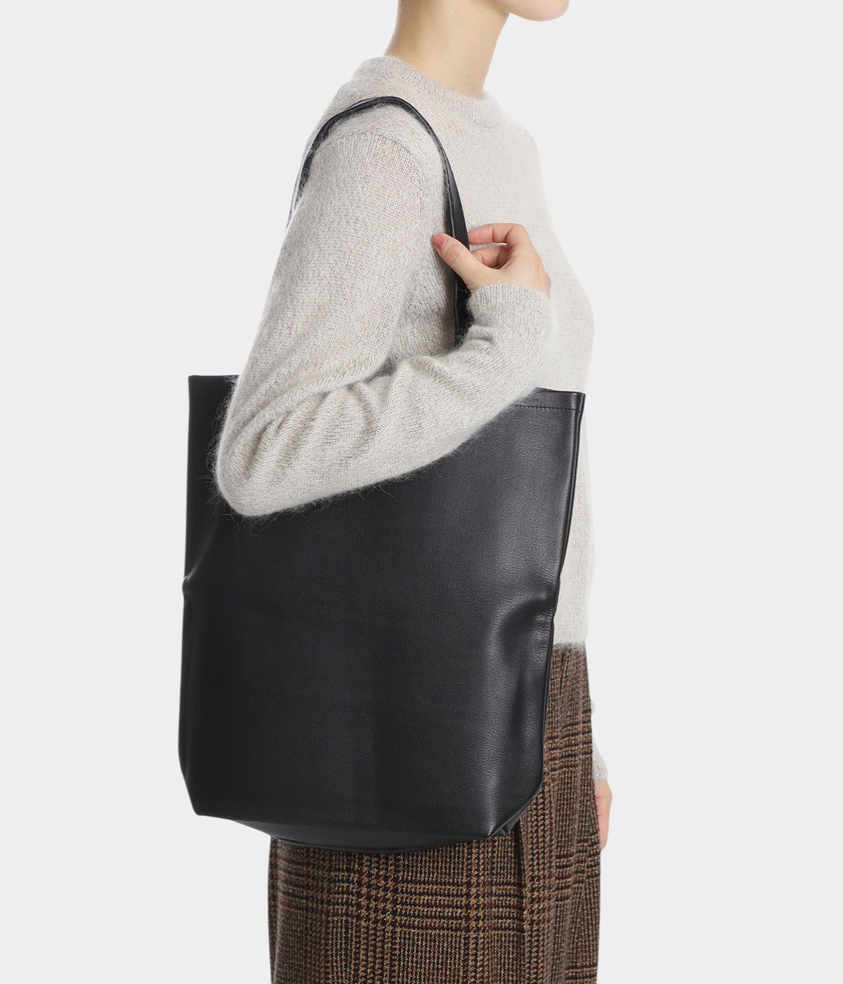 cow bag M | Hender Scheme(エンダースキーマ) / バッグ トートバッグ