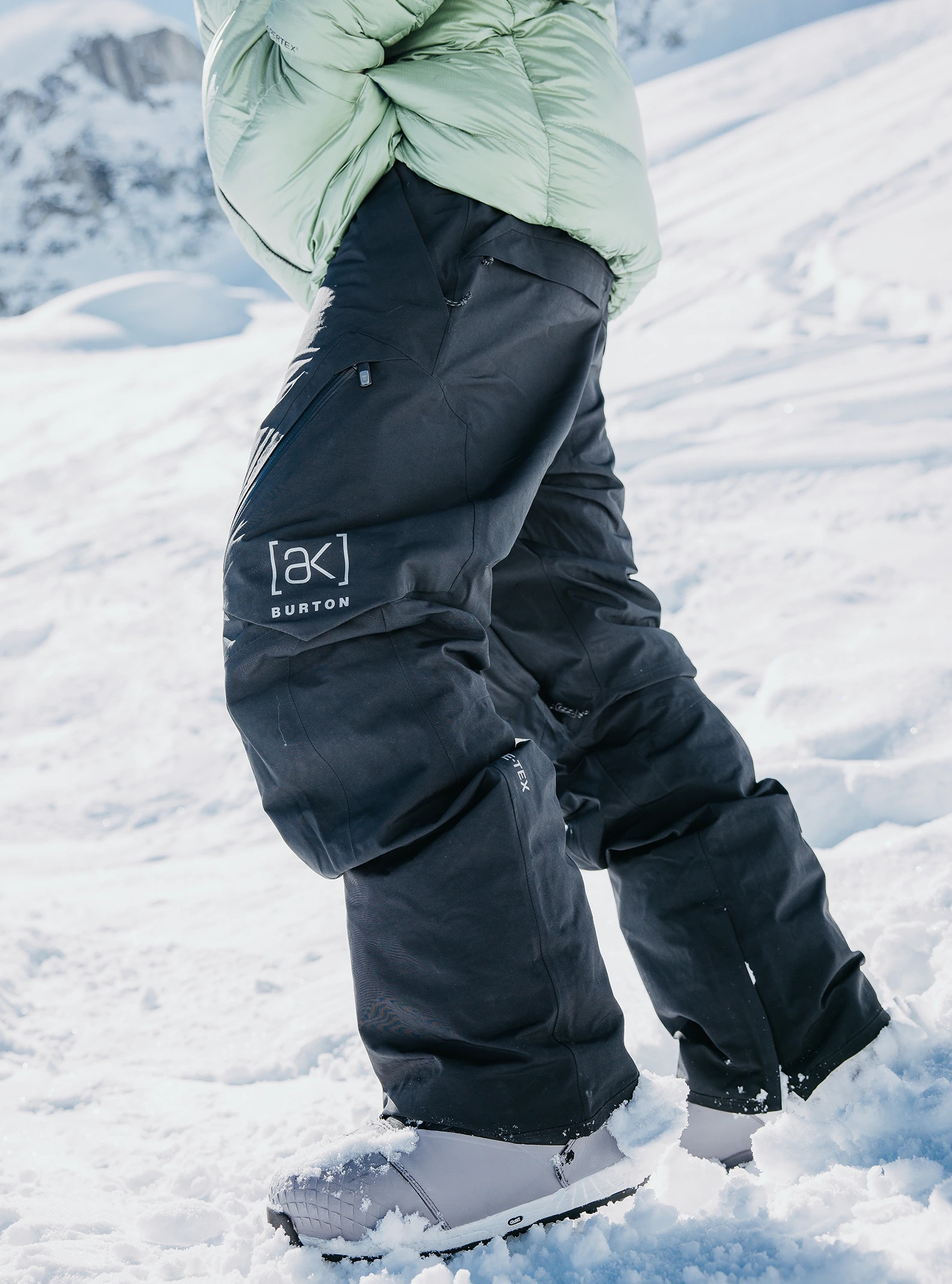 Burton AK GORE-TEX Cyclic Mens True Black Snowboard Pants