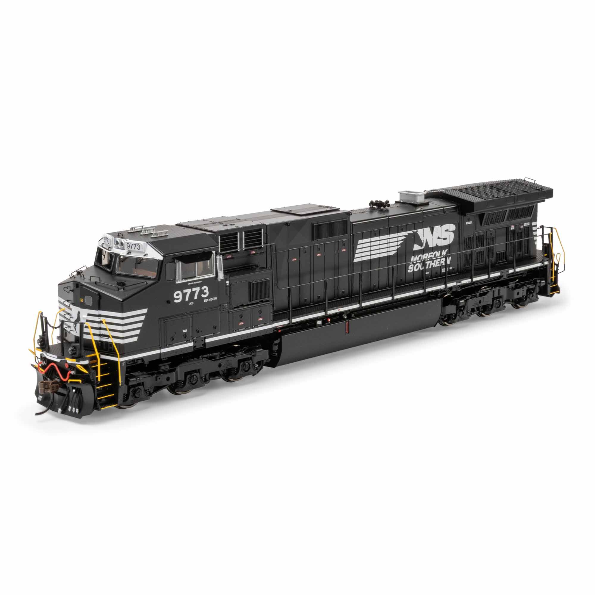 HO GE Dash 9-40CW Locomotive with DCC & Sound, NS #9773 Model