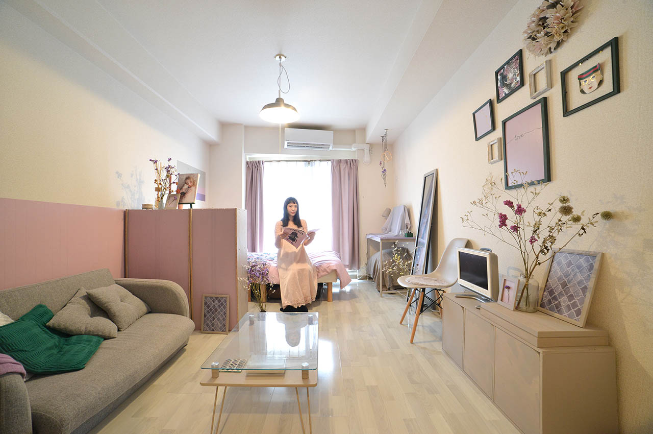 ラベンダーカラー×グレーで統一した大人ガーリー部屋 | こだわり“部屋”FILE