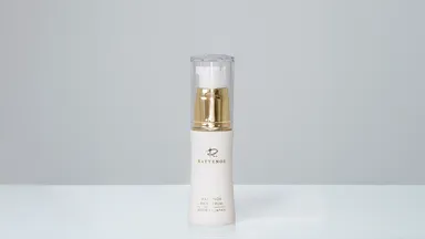 国内基準最高指数の紫外線カット×ノンケミカル× ツヤ肌ヴェール設計の