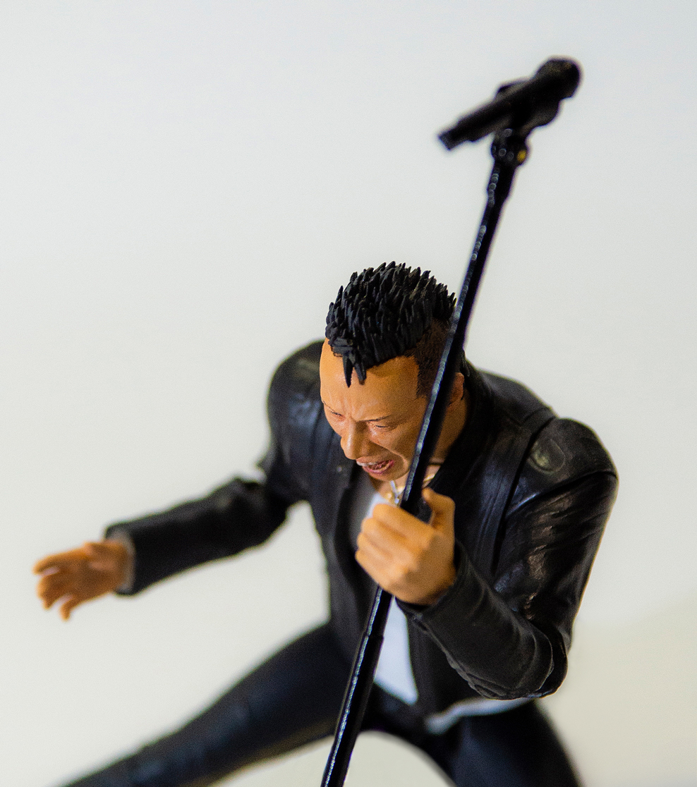 長渕剛デビュー40周年記念 S.H.Figuartsで日本人ミュージシャンを初の