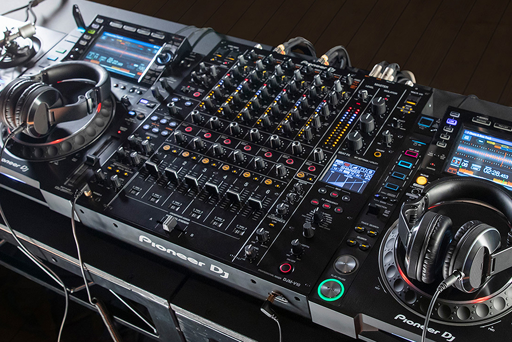 Pioneer DJ、自在に音を操り創造的なパフォーマンスを実現する 6ch