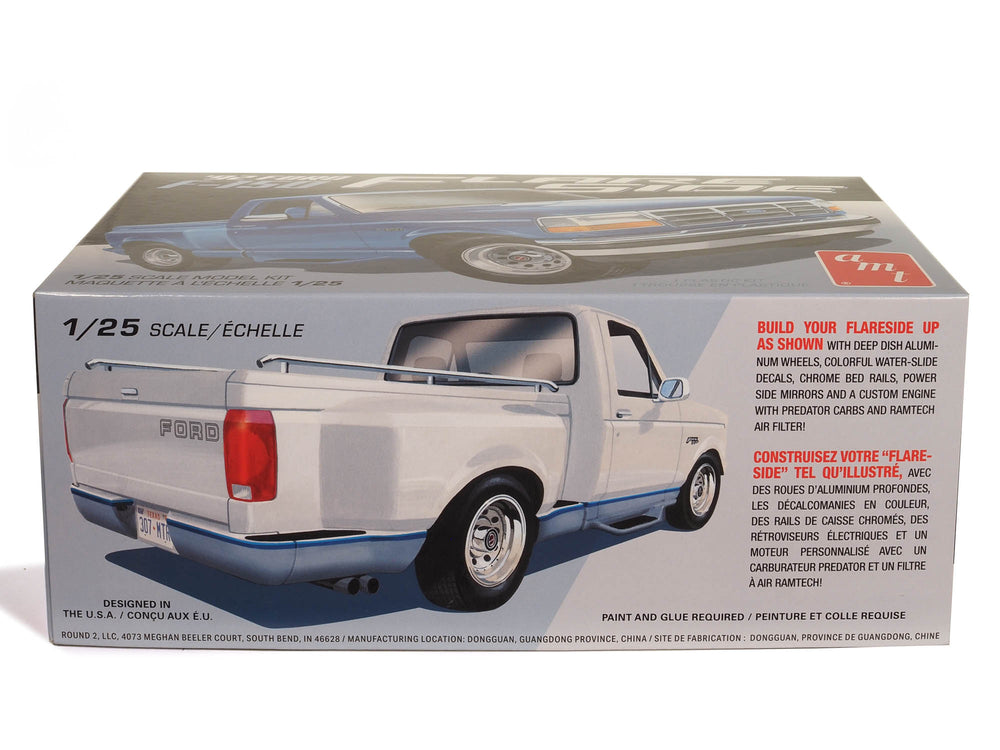 AMT 1992 Ford F-150 Flareside 1:25 Scale Model Kit | Auto World Store