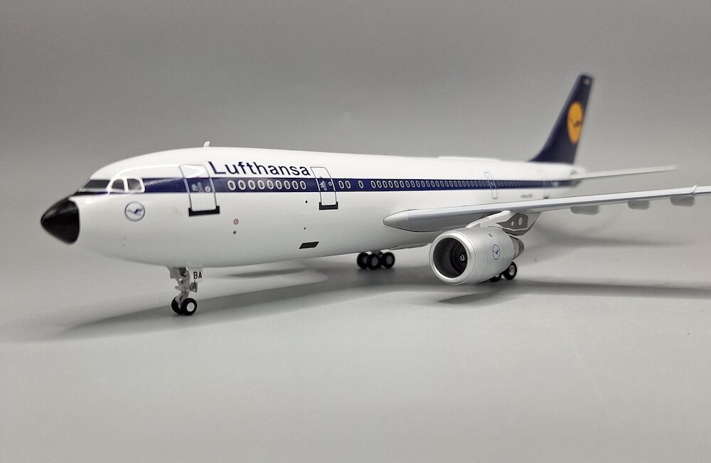 J Fox Models JF-A300-005 Airbus A300-B4 Lufthansa D-AIBA