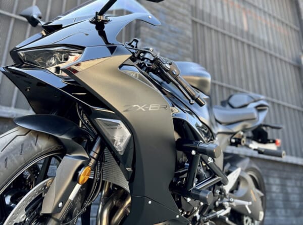 ZX-6R (24-) - 考え抜いた本気モデルスタントケージ｜AxxL