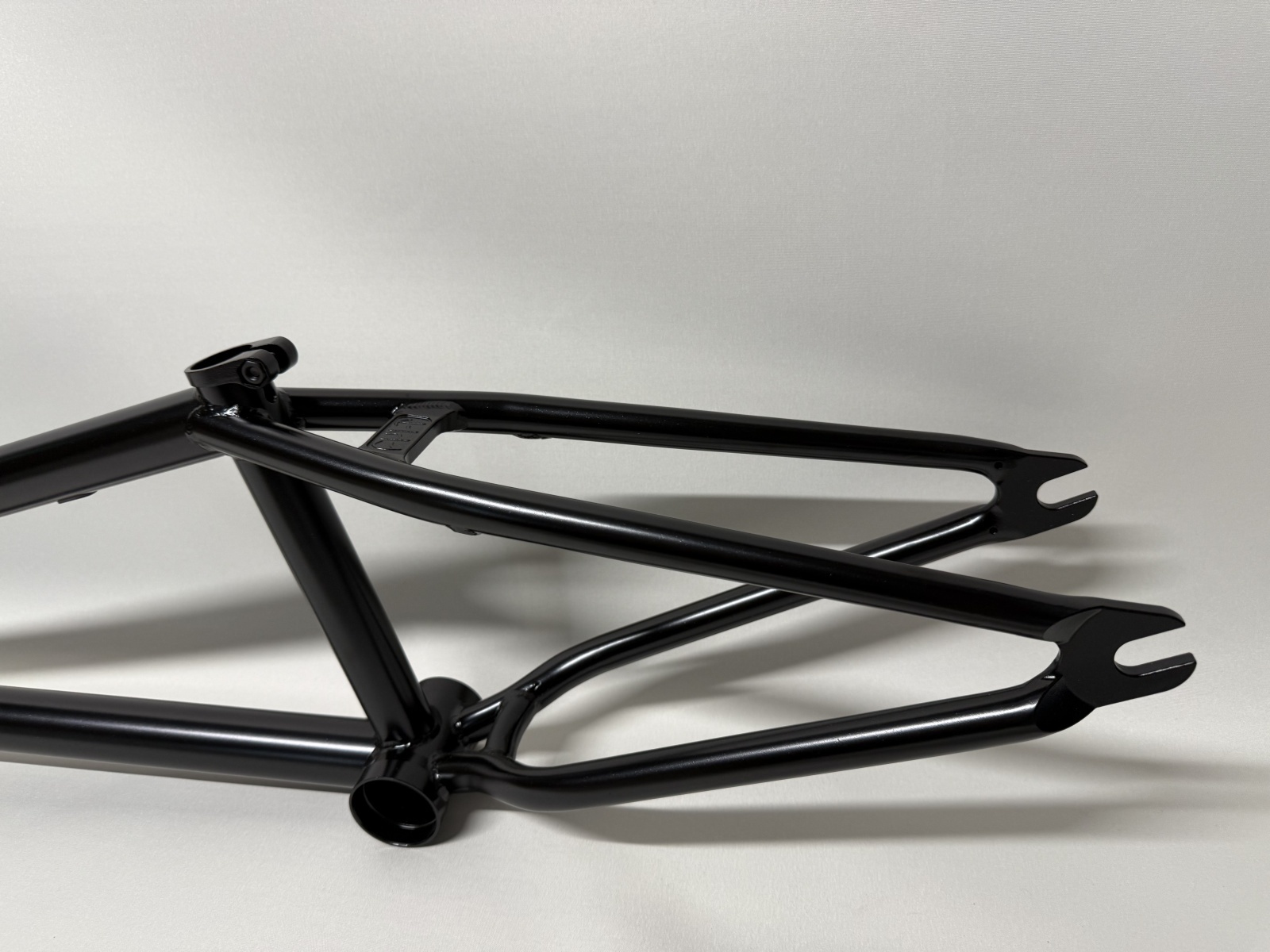 Cult Tech Frame [20.6