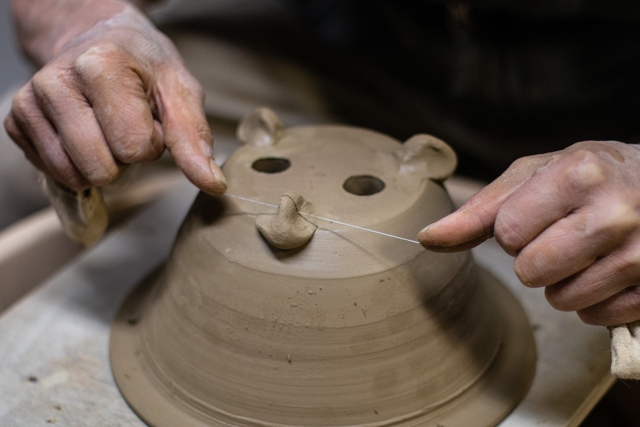 盆栽鉢のミニドキュメンタリー 常滑の作陶家たち - 盆栽エンパイア