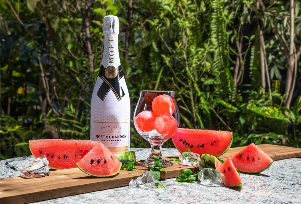 夏季限定 “SUIKAアイスボール with Moët Ice Impérial” 登場！ – THE