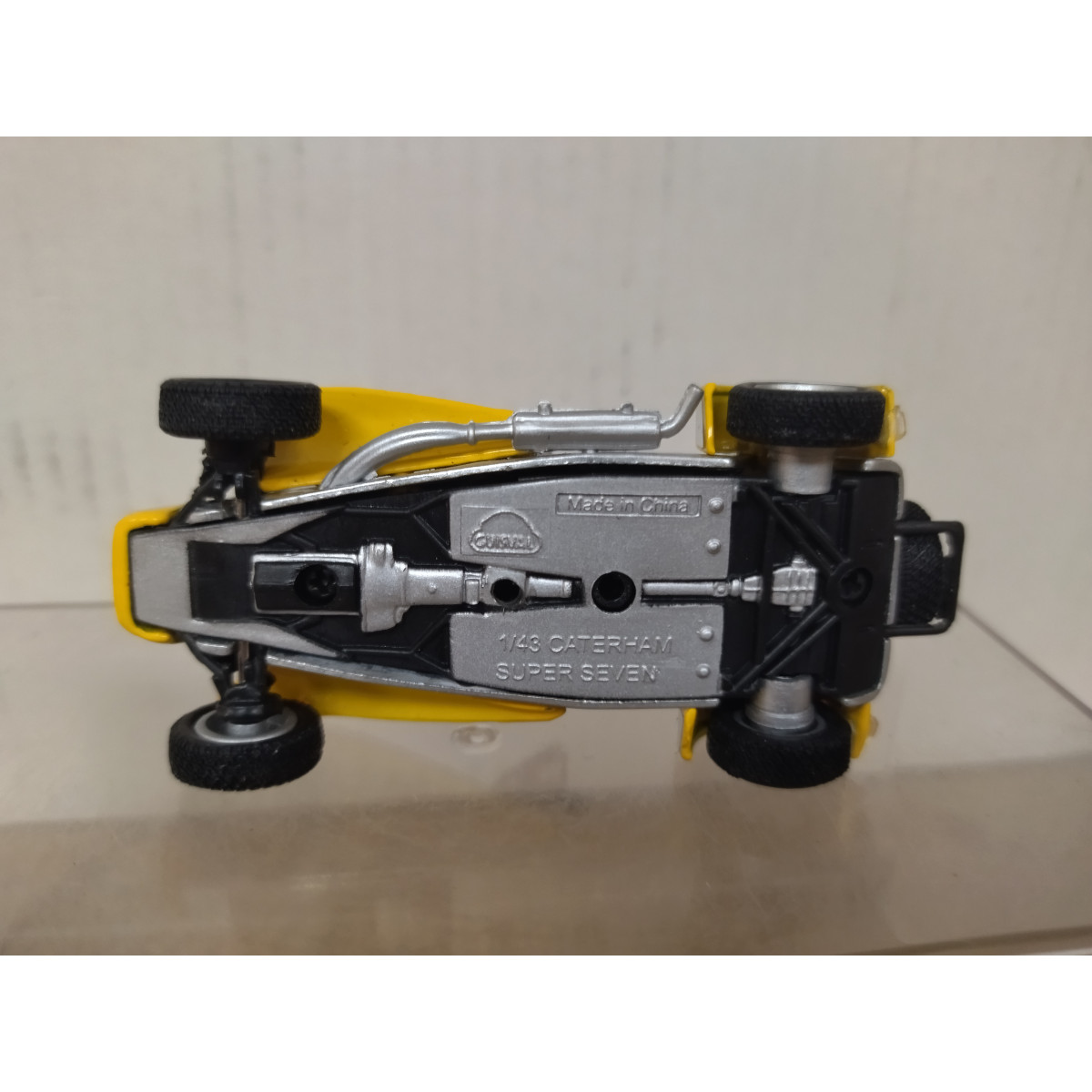 LOTUS SUPER SEVEN CATERHAM YELLOW & SILVER 1:43 GUISVAL NO BOX