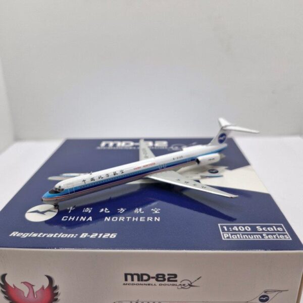 Phoenix 1:400 Jetstar Japan JA08JJ Airbus A320-200 SL