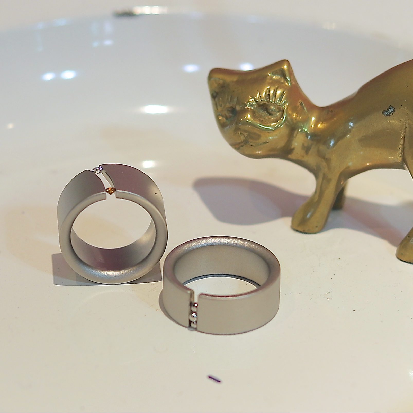NIESSING / Abakus Ring ￥30,800(込)〜 - ビジュ寺口 ／ 時計