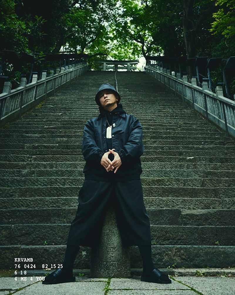 KREVA×ファッションブランド・ALMOSTBLACKがコラボ、コレクション発売