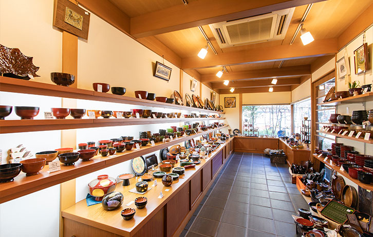 山中の漆器屋 文平堂