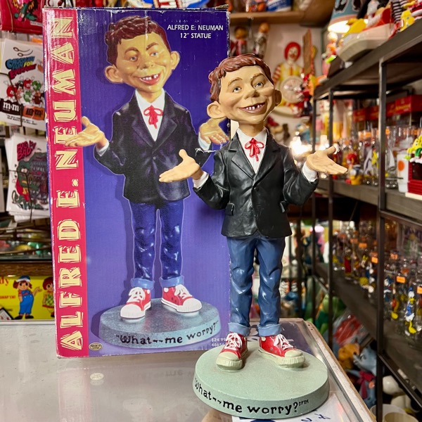 MAD アルフレッドイーニューマン スタチュー(30cm) | アメリカントイと
