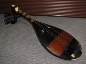 薩摩琵琶 | 骨董品買取・和楽器買取 五宝堂