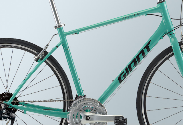 2023 GIANT Bicycles | ESCAPE R3 MS LTD