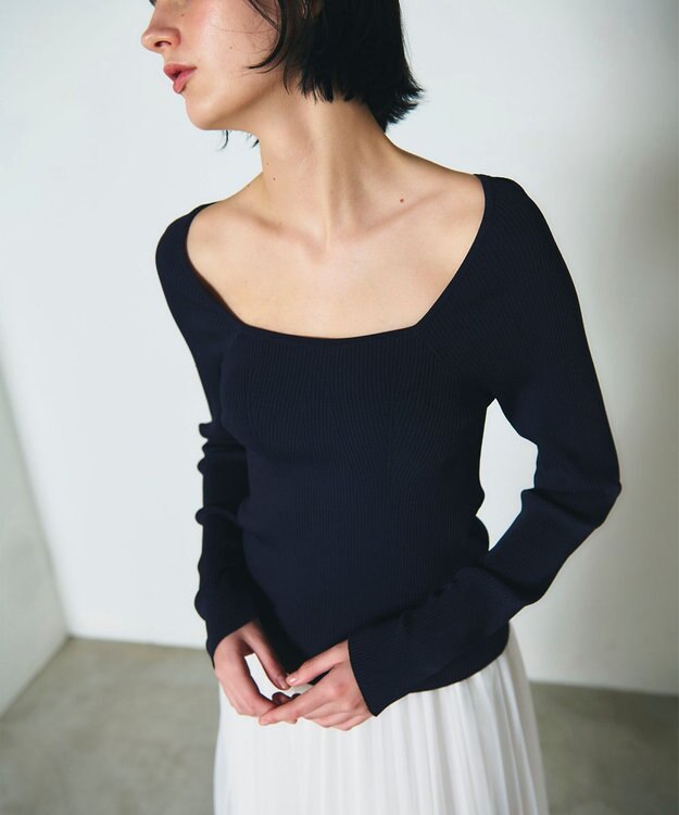 リブスクエアニットトップ / GRACE CONTINENTAL | GRACE CONTINENTAL