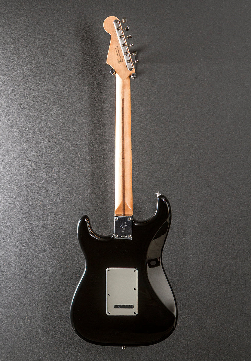 Player II Stratocaster - Black w/Maple – Dave's Guitar Shop