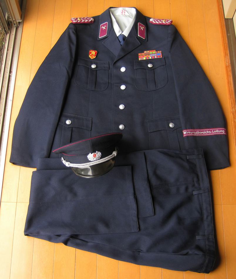 東ドイツ消防団 団長 制服 軍服買取