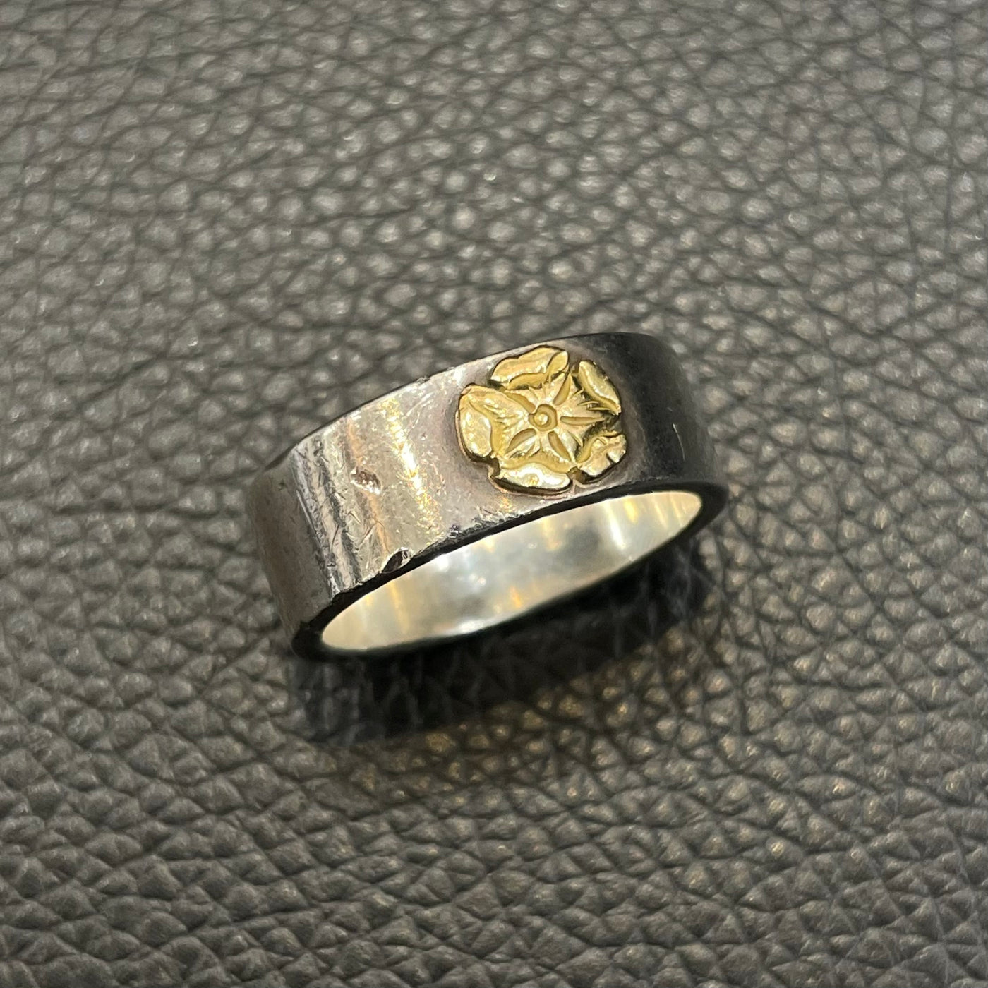 ゴローズ goro's 平打ちローズリング(21号) – DELTAone