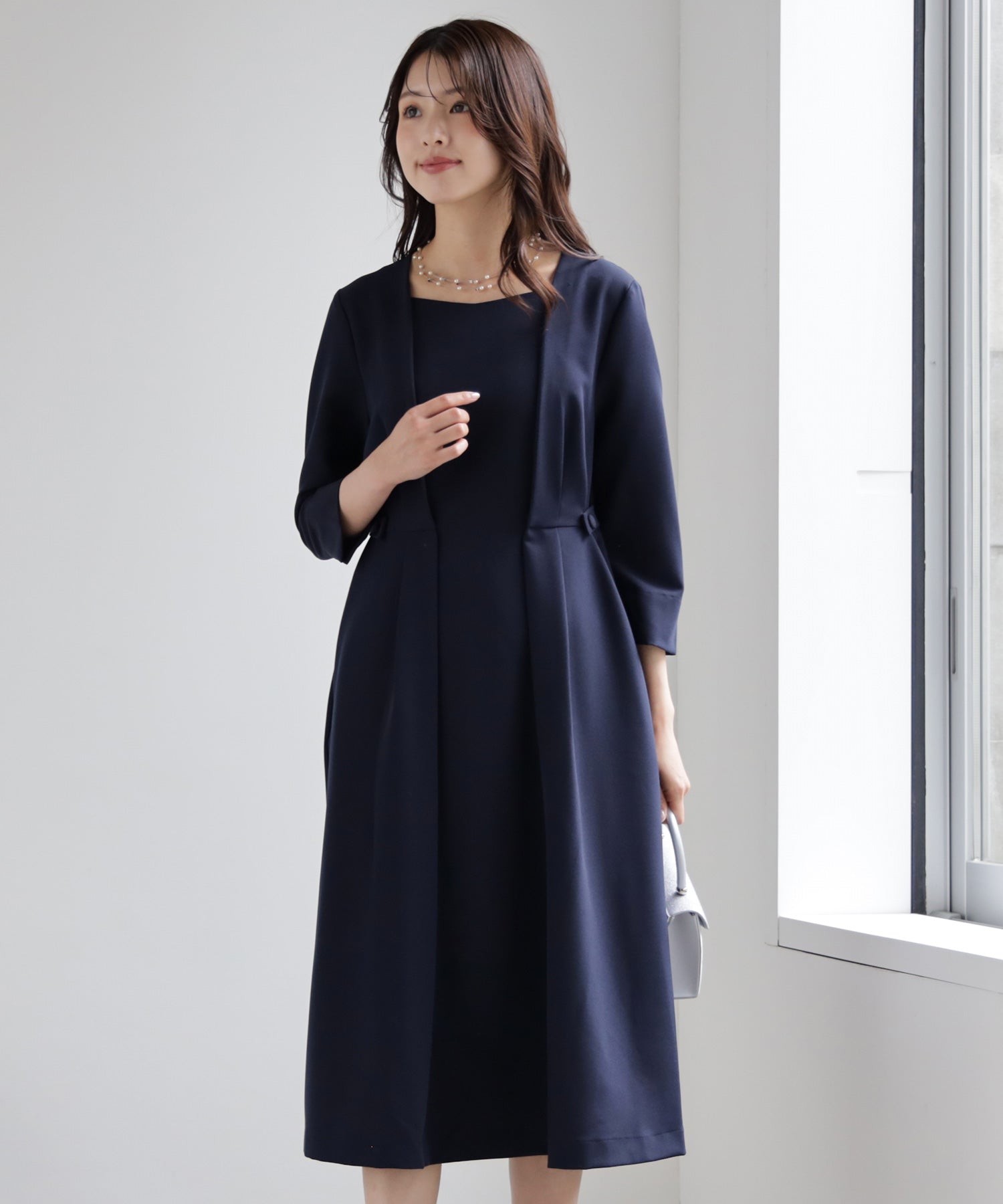 立体感が魅力のフォーマルワンピースdsy0141 ネイビー – [公式]DRESS+