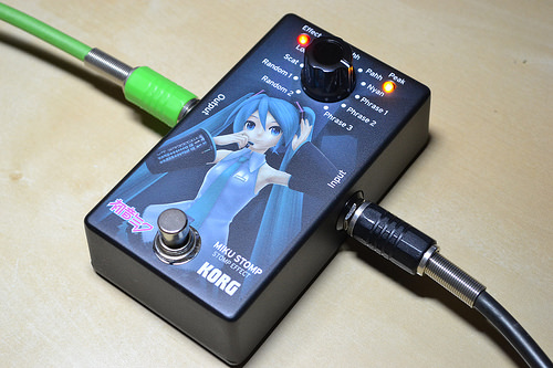ギターで初音ミクを歌わせるエフェクター、MIKU STOMPの実力 | DTM