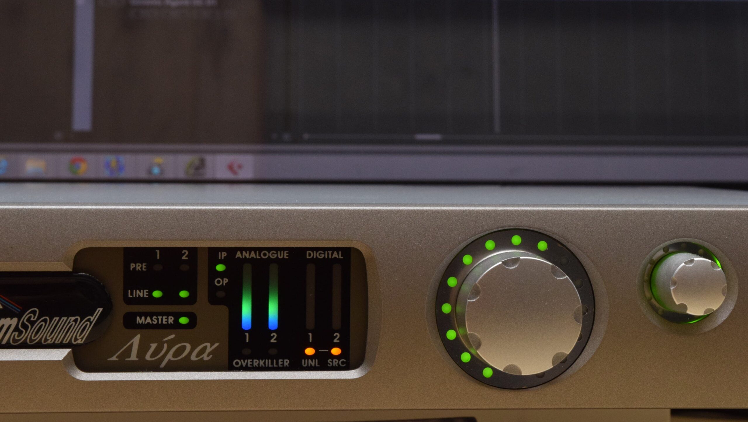 USBオーディオインターフェイスの最高峰、定価43万円のPrism Sound