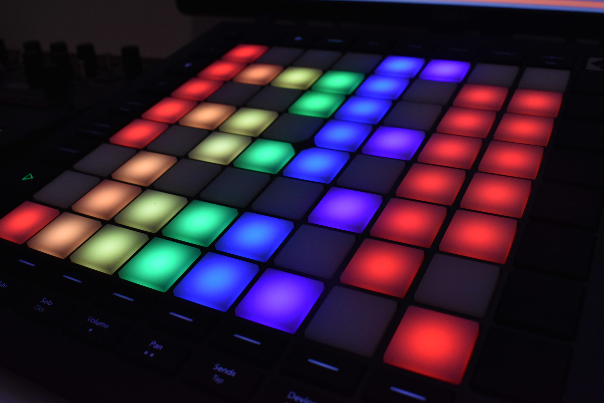 Ableton Liveとの連携は完璧！MIDIパッドとしてだけじゃなく