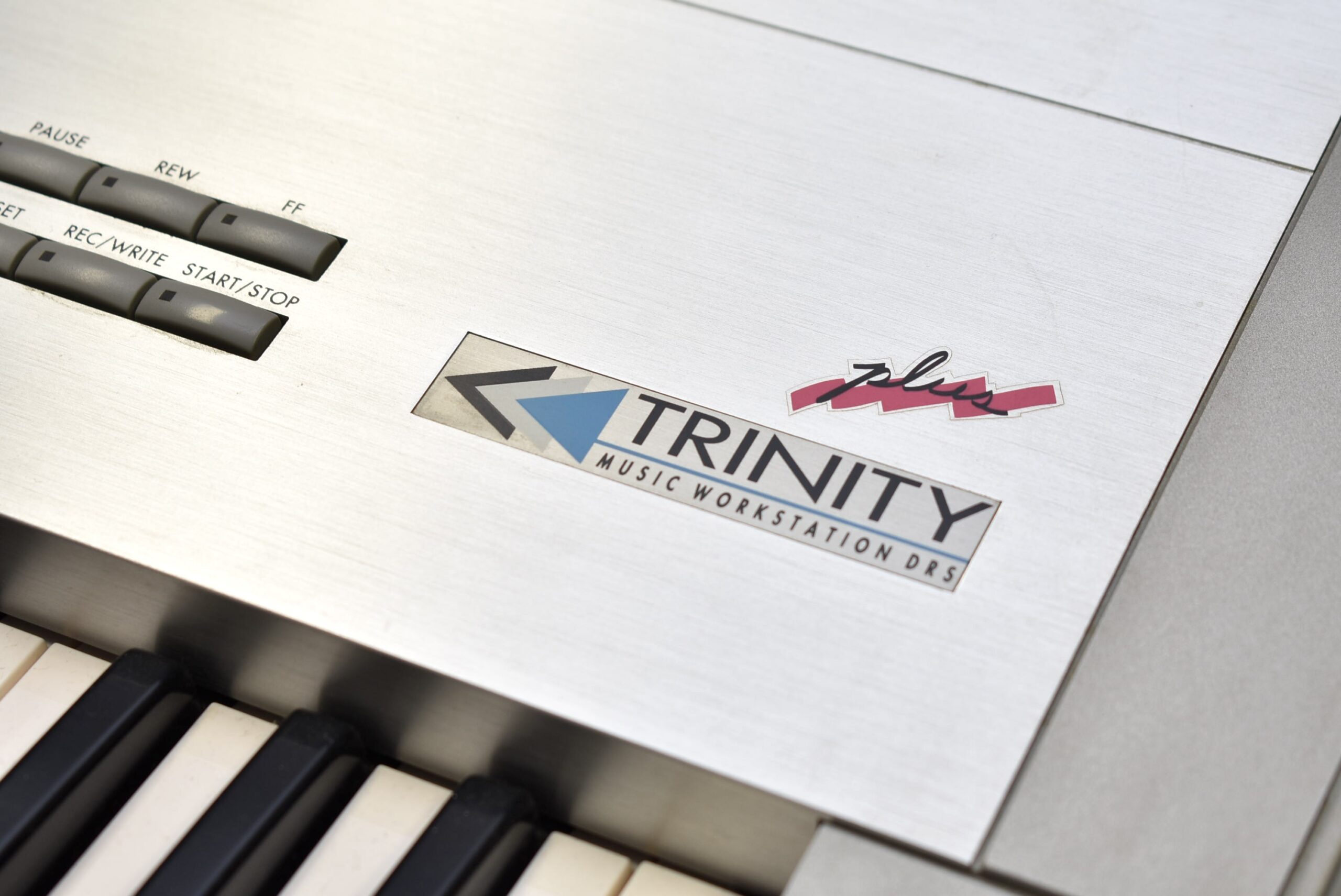 30年の時を経て完全復活！オリジナルの挙動を徹底的に再現したKORG