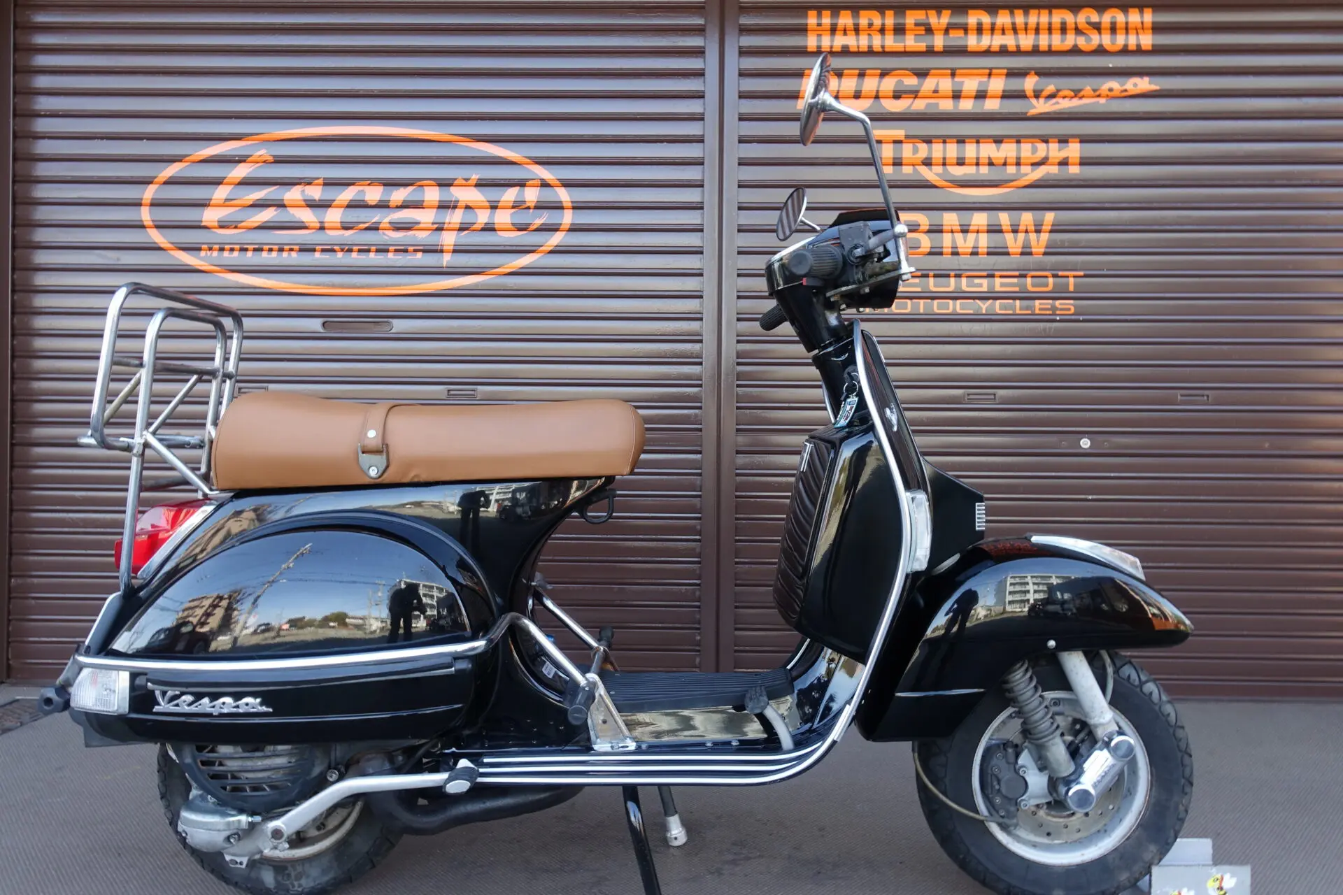 VESPA PX200FL2 キャメルシート | Escape Bike