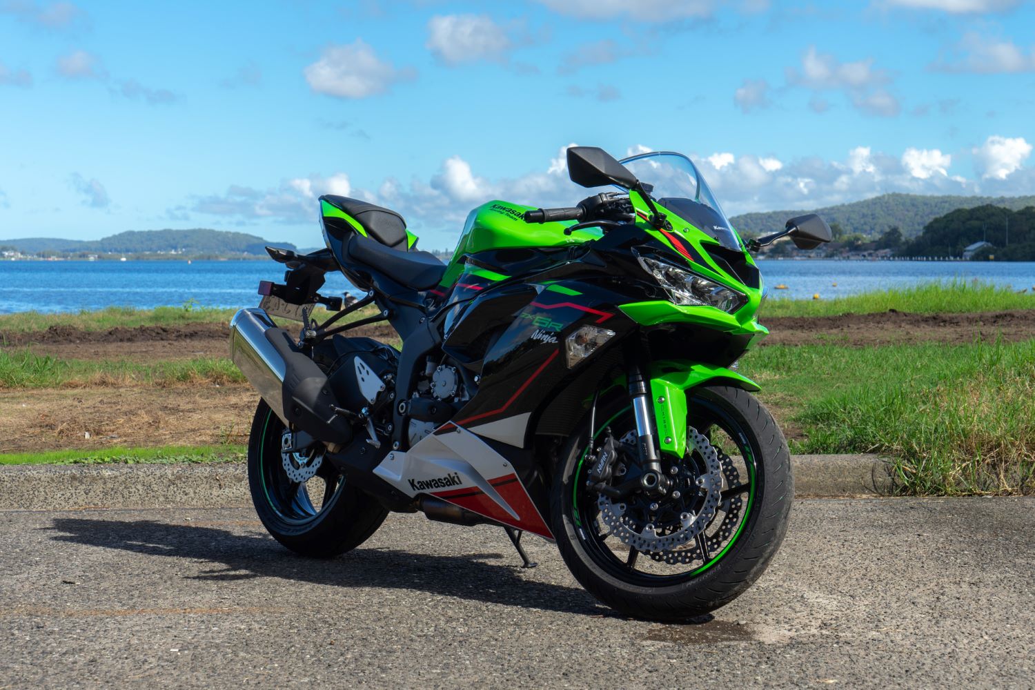 2021 Kawasaki Ninja ZX-6R KRT Edition (bike review) - Exhaust