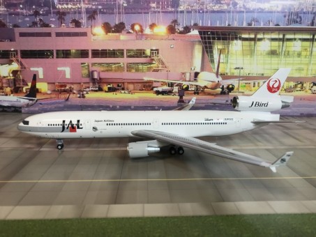 JAL Japan Airlines MD-11 