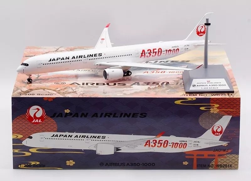 JAL Japan Airlines Airbus A350-1000 JA01WJ With Stand Aviation200
