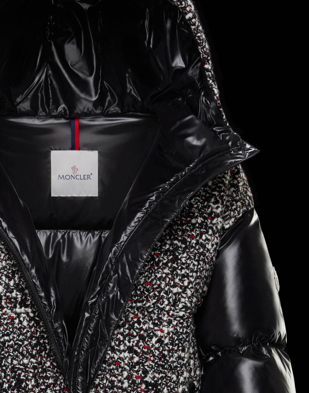 モンクレール新作レディースダウンジャケット＆ハイキングブーツ