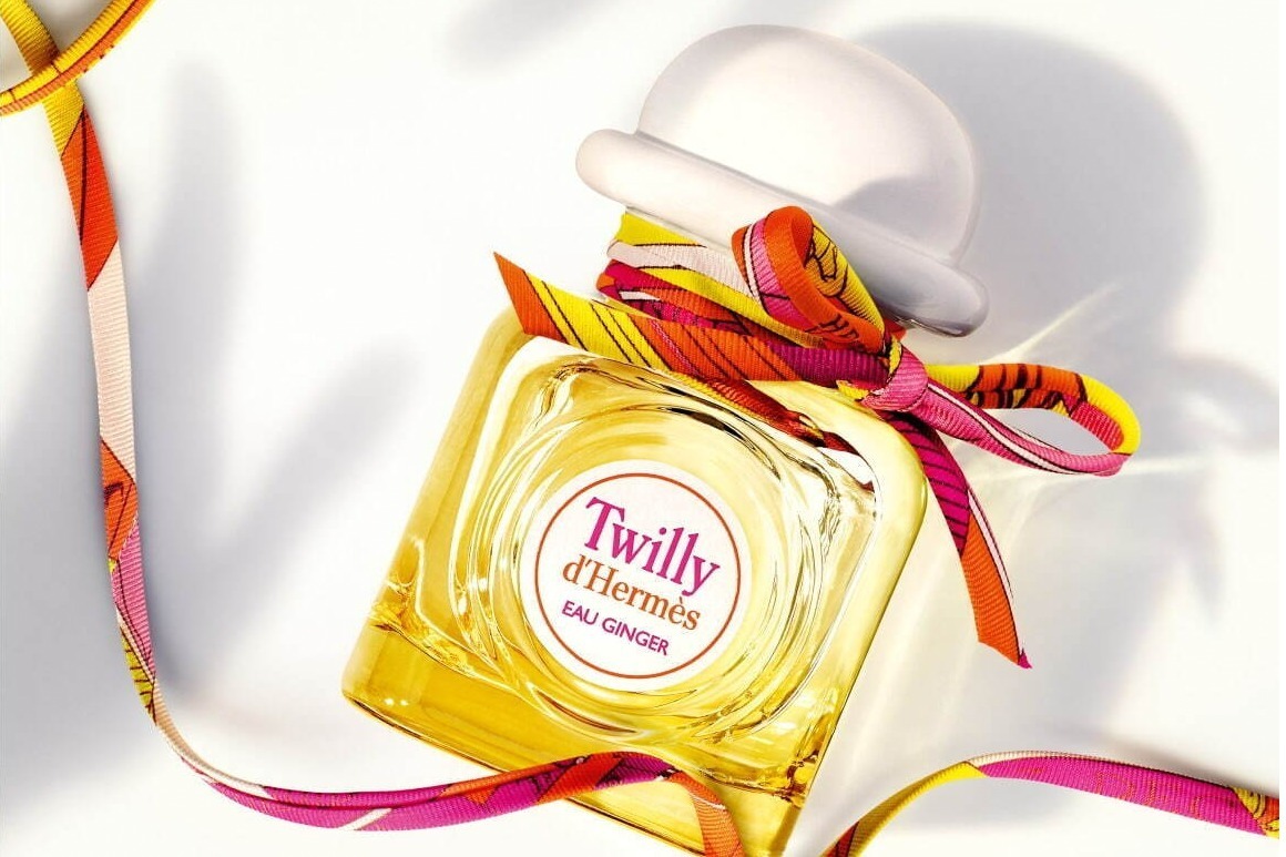 エルメス”リボンを巻いた”「ツイリー ドゥ エルメス」に砂糖漬け