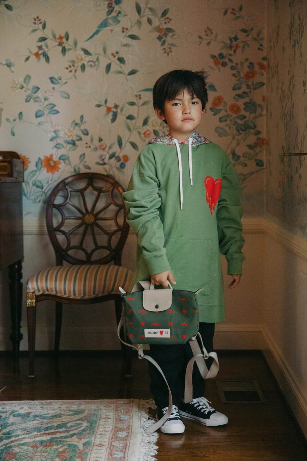 ロンシャン × EUのコラボバッグ、ヴィンテージ風パッチワークのバック