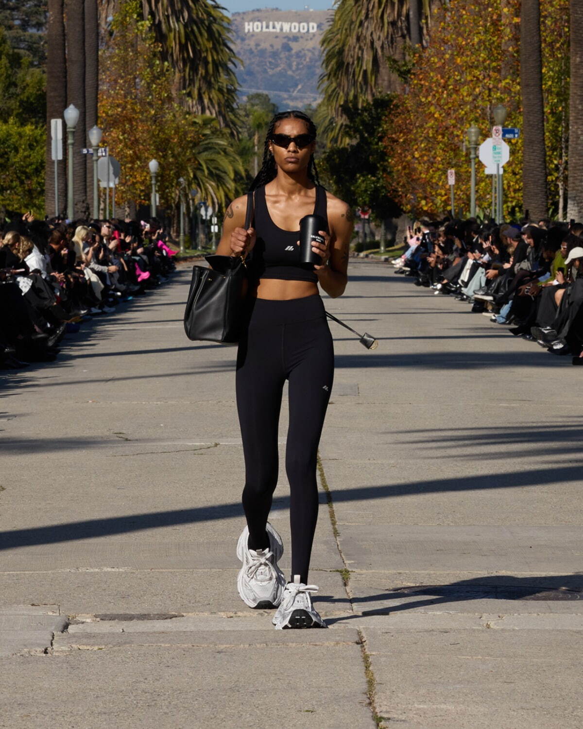 バレンシアガ(BALENCIAGA) 2024年秋ウィメンズ&メンズコレクション