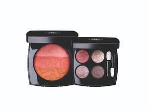 シャネル2025年春コスメ「カメリア」モチーフの4色アイシャドウ