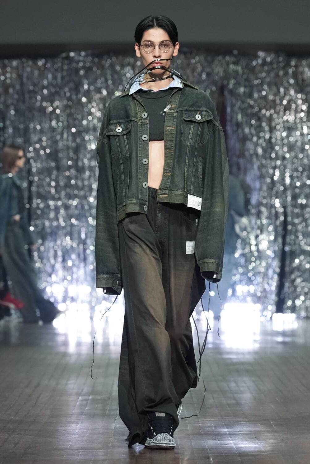 メゾン ミハラヤスヒロ 2025年春夏コレクション - 経年変化の表情、再