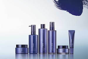 雪肌精が最上級ラインを刷新「雪肌精 みやび」に、透明感あふれる肌へ