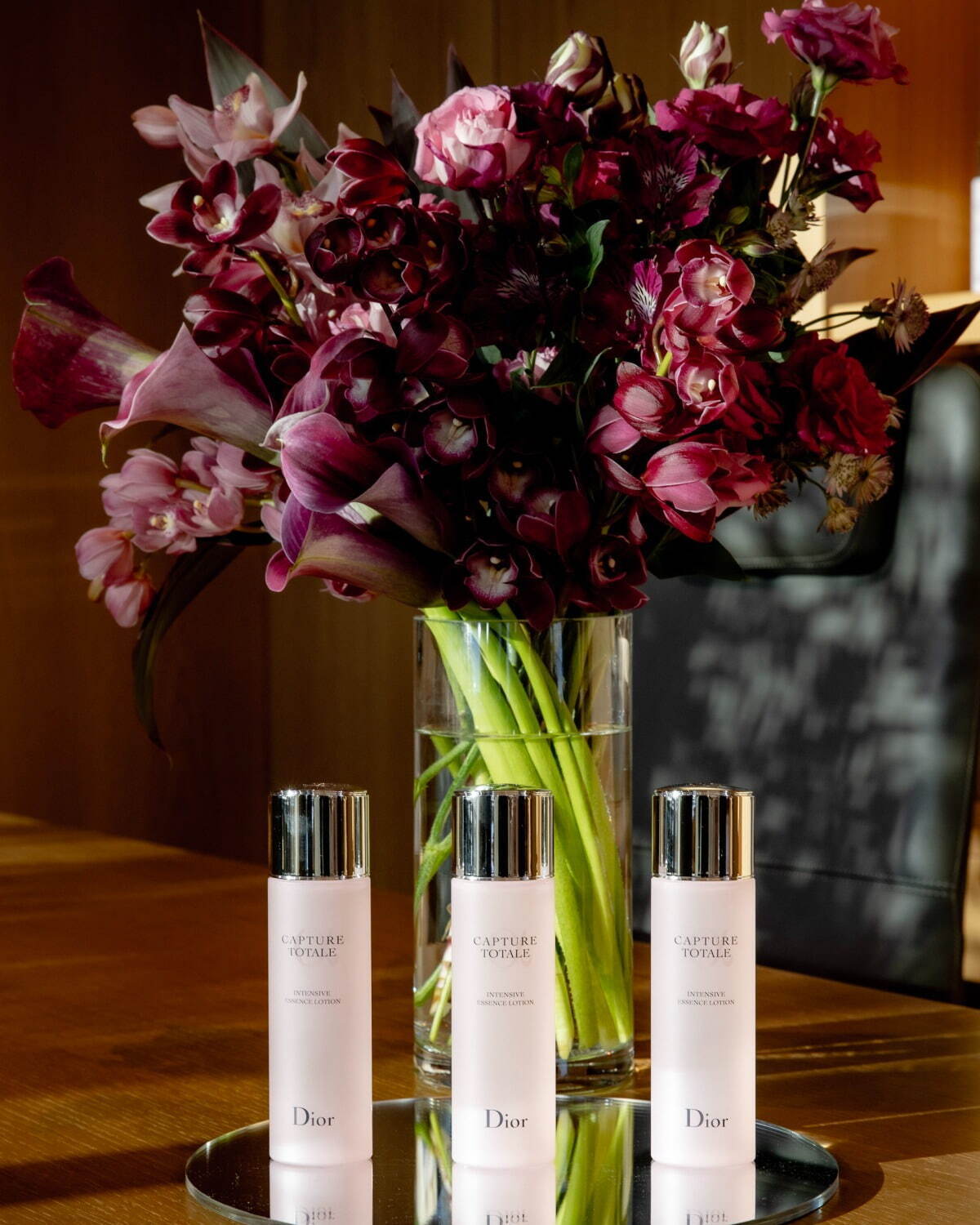 ディオール「カプチュール トータル」の美容液ローションでふっくら肌