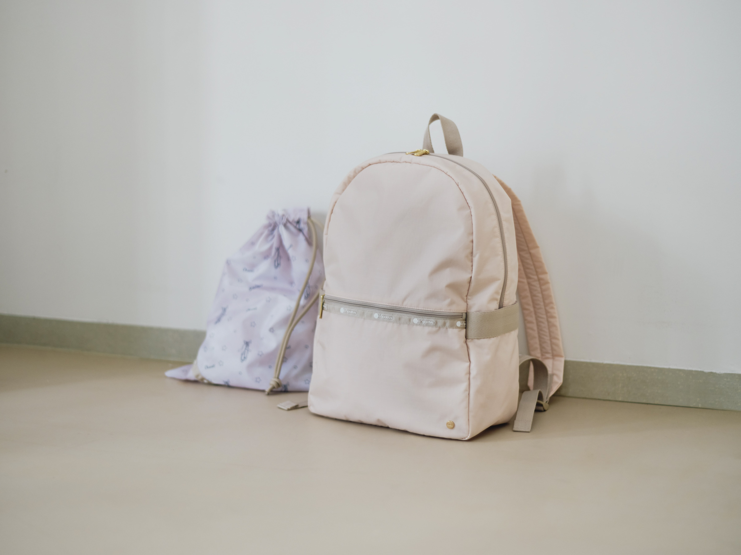 レスポートサックがチャコットと初コラボ、日常でも使える収納力の高い