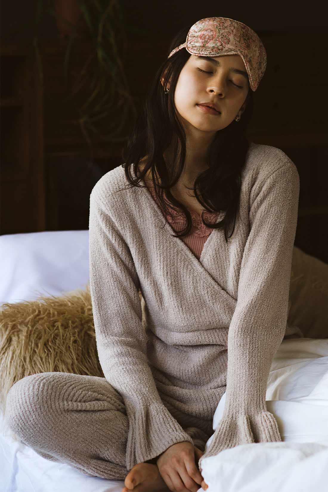 ME TIME 9PM 日常にきらめきを取り戻したい Olivia Clarkがご自愛する