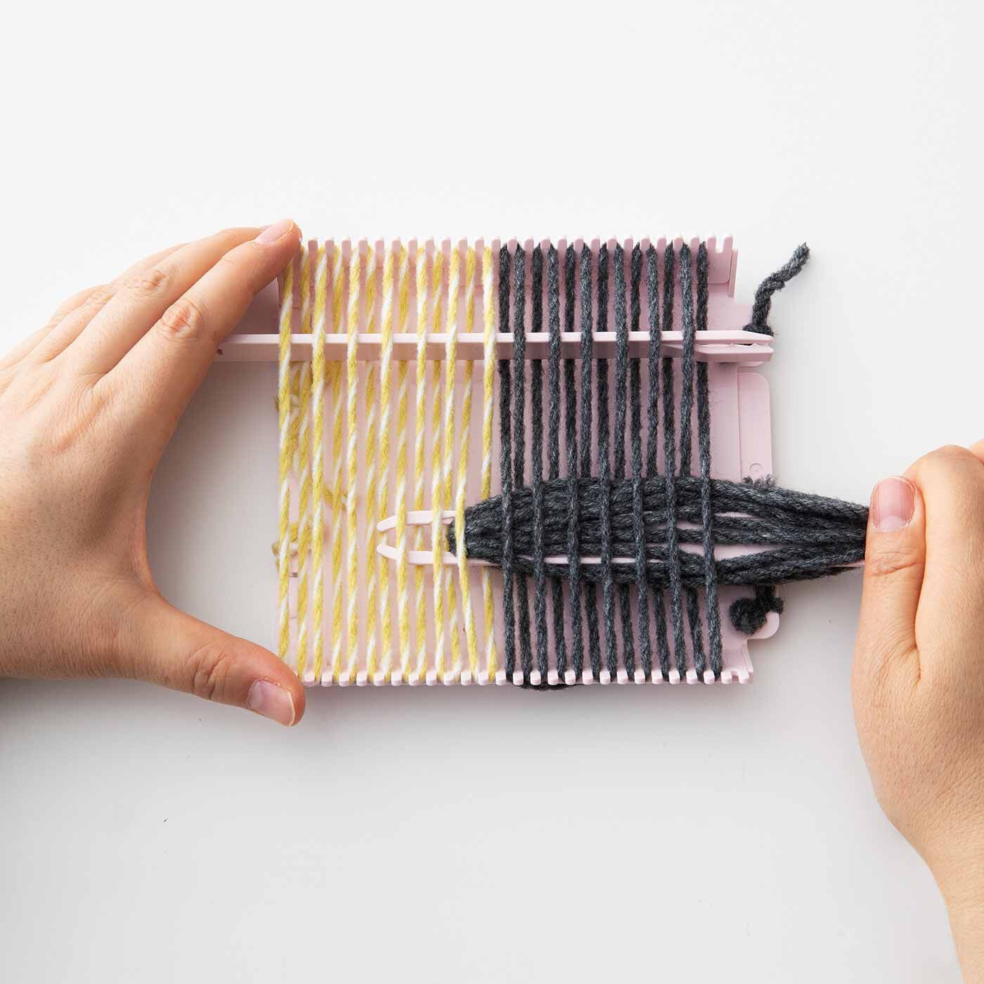 ふかふか手ざわりにうっとり ノッティング織りで作る ウールラグキット