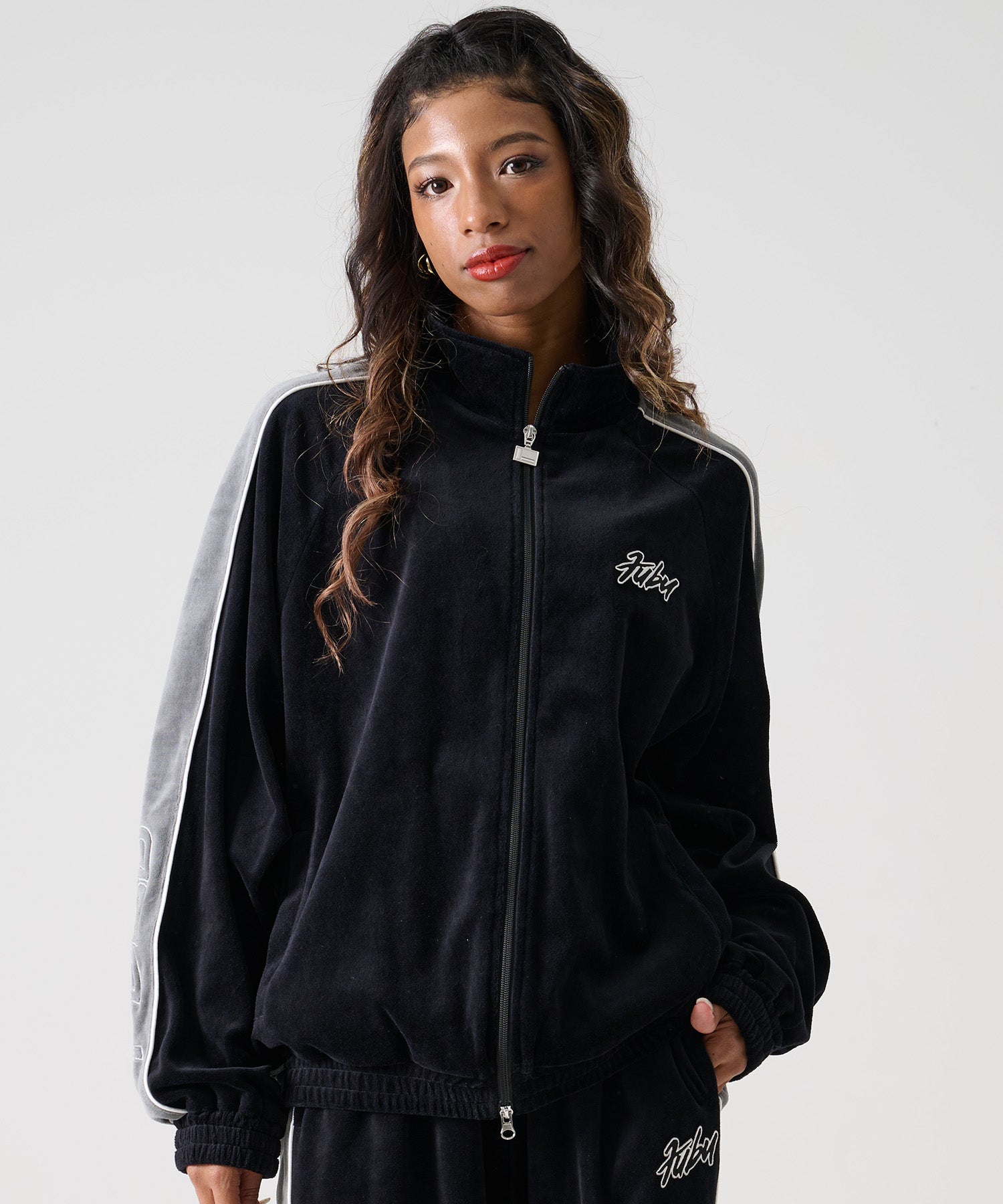 FUBU フブ 刺繍 フルジップ ベロア トラックジャケット ジャージ。FUBU