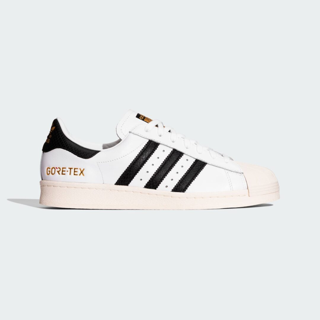 2025年 11/22 発売予定】atmos x adidas Originals SUPERSTAR 82 GTX