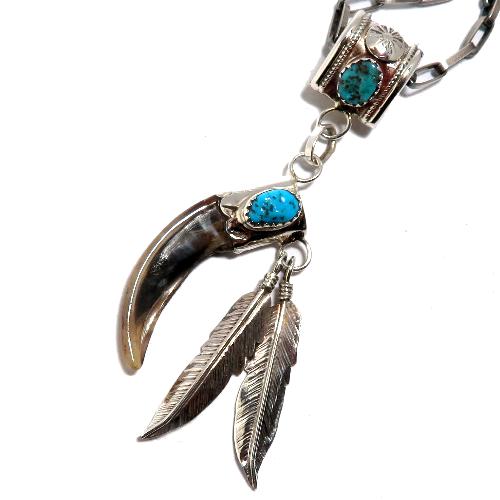 ベアクロー クマの爪などを利用したアメリカ・インディアン製作の