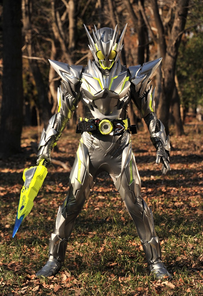 仮面ライダーゼロワン メタルクラスタホッパー | 仮面ライダー図鑑 | 東映