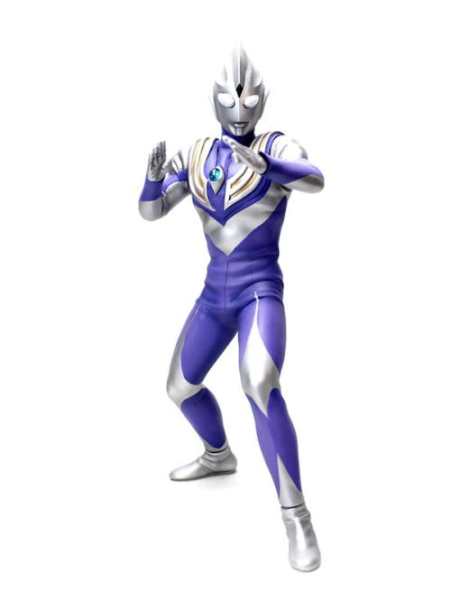 CCP ウルトラマンティガ マルチタイプver スカイタイプver パワー